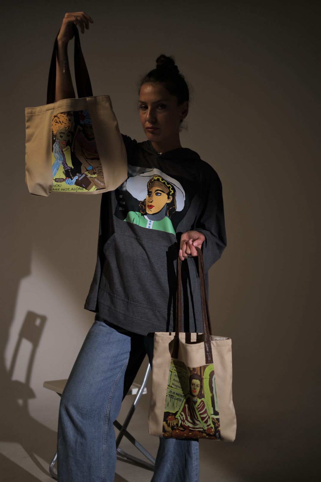 Neon Art | Hoodie | BE YOURSELF - Image 4
